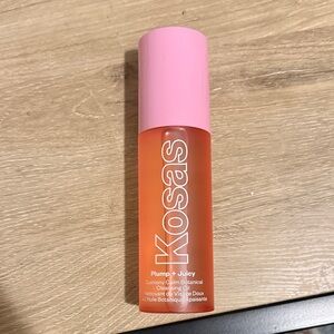 Kosas Plump + Juicy Cleansing Oil
